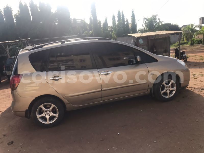 Big with watermark toyota corolla verso benin cotonou 15485