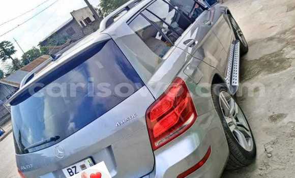 Acheter Occasion Voiture Mercedes-Benz GLK–Class Gris à Abomey Calavi, Benin Acheter Occasion Voiture Mercedes-Benz GLK–Class Gris à Abomey Calavi, Benin