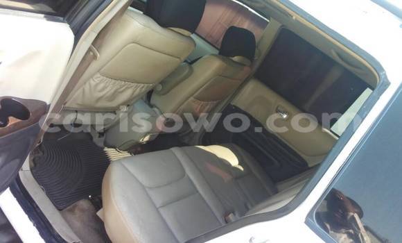 Sayi Na hannu Toyota Highlander White Mota in Cotonou a Benin Sayi Na hannu Toyota Highlander White Mota in Cotonou a Benin