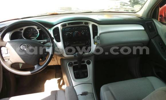 Sayi Na hannu Toyota Highlander Red Mota in Cotonou a Benin Sayi Na hannu Toyota Highlander Red Mota in Cotonou a Benin