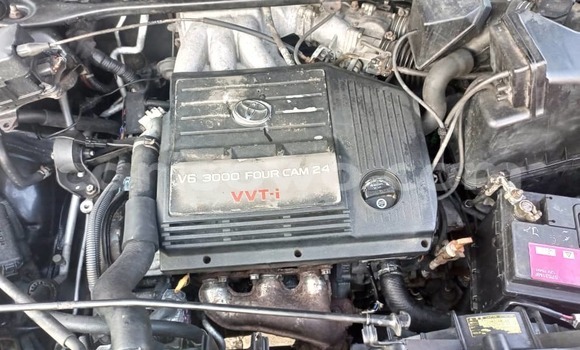 Ra Àlòkù Toyota Highlander Silver Ọkọ̀ in Cotonou ni Benin Ra Àlòkù Toyota Highlander Silver Ọkọ̀ in Cotonou ni Benin