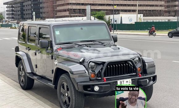 Ra Àlòkù Jeep Wrangler Silver Ọkọ̀ in Abomey Calavi ni Benin