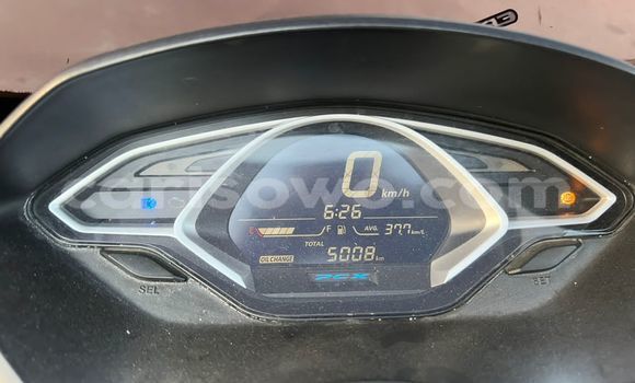 Acheter Occasion Moto Honda PCX Gris à Abomey Calavi, Benin Acheter Occasion Moto Honda PCX Gris à Abomey Calavi, Benin