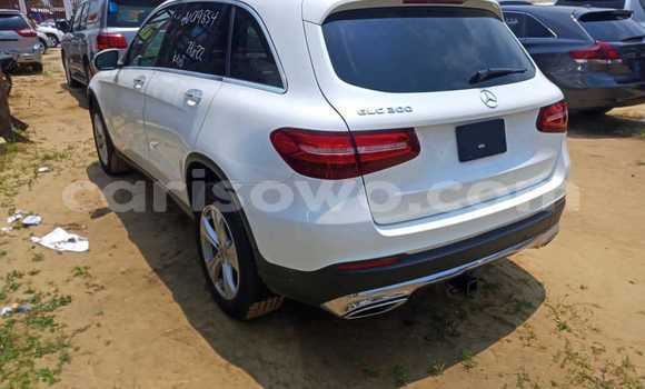 Acheter Occasion Voiture Mercedes-Benz AMG GLC Blanc à Cotonou, Benin Acheter Occasion Voiture Mercedes-Benz AMG GLC Blanc à Cotonou, Benin