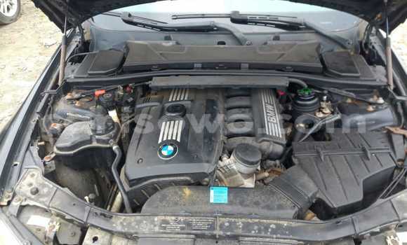 Sayi Na hannu BMW 327 Black Mota in Cotonou a Benin Sayi Na hannu BMW 327 Black Mota in Cotonou a Benin