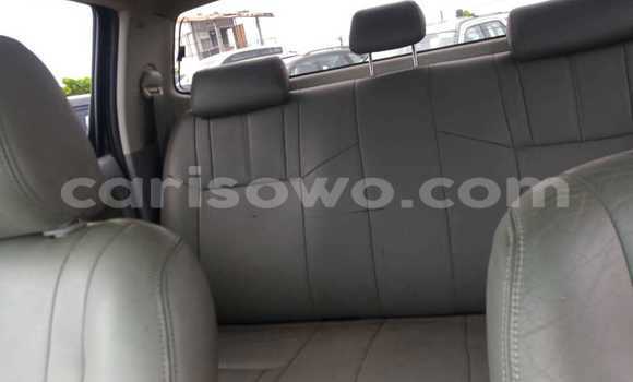 Acheter Occasion Voiture Toyota Hilux Noir à Cotonou, Benin Acheter Occasion Voiture Toyota Hilux Noir à Cotonou, Benin