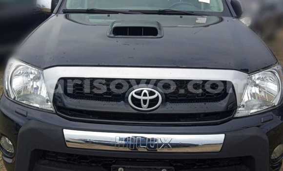 Acheter Occasion Voiture Toyota Hilux Noir à Cotonou, Benin Acheter Occasion Voiture Toyota Hilux Noir à Cotonou, Benin