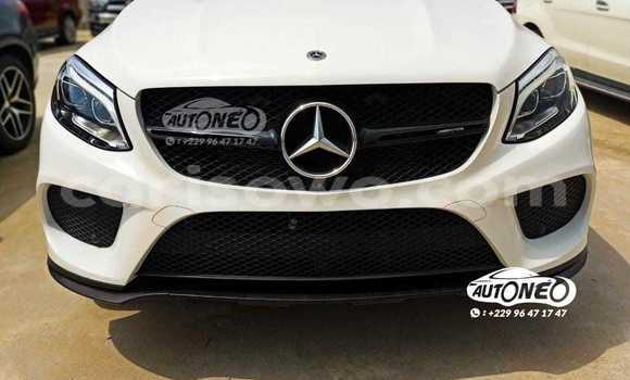 Acheter Occasion Voiture Mercedes-Benz GLE Coupe Blanc à Cotonou, Benin Acheter Occasion Voiture Mercedes-Benz GLE Coupe Blanc à Cotonou, Benin