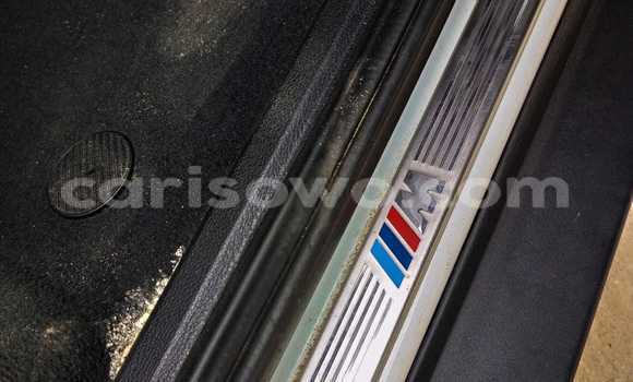 Sayi Na hannu BMW X6 White Mota in Cotonou a Benin Sayi Na hannu BMW X6 White Mota in Cotonou a Benin