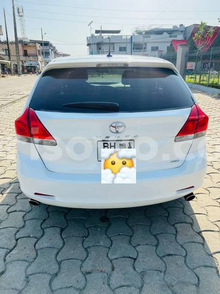 Big with watermark toyota venza benin porto novo 15600