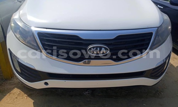 Buy Used Kia Sportage White Car in Cotonou in Benign