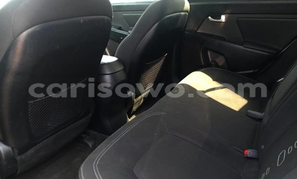 Acheter Occasion Voiture Kia Sportage Blanc à Cotonou, Benin Acheter Occasion Voiture Kia Sportage Blanc à Cotonou, Benin