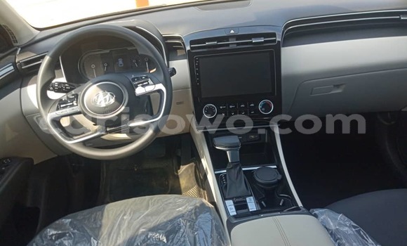 Ra Tuntun Hyundai Tucson Silver Ọkọ̀ in Cotonou ni Benin Ra Tuntun Hyundai Tucson Silver Ọkọ̀ in Cotonou ni Benin
