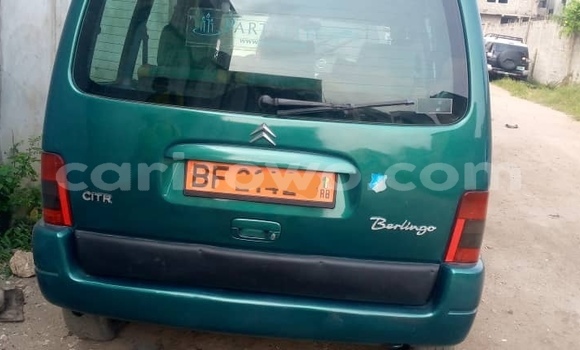 Ra Àlòkù Citroen Berlingo Alawọ ewe Ọkọ̀ in Cotonou ni Benin