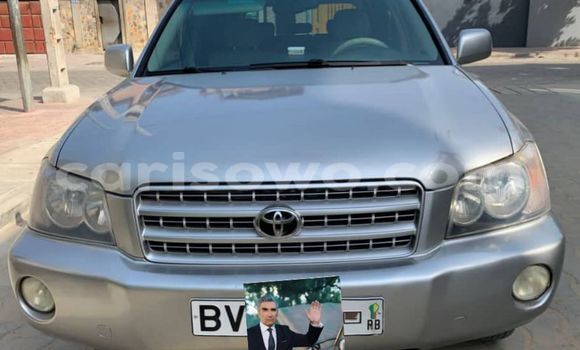 Ra Àlòkù Toyota Highlander Silver Ọkọ̀ in Abomey Calavi ni Benin