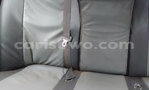 Acheter Occasion Voiture Toyota Avalon Noir à Cotonou, Benin