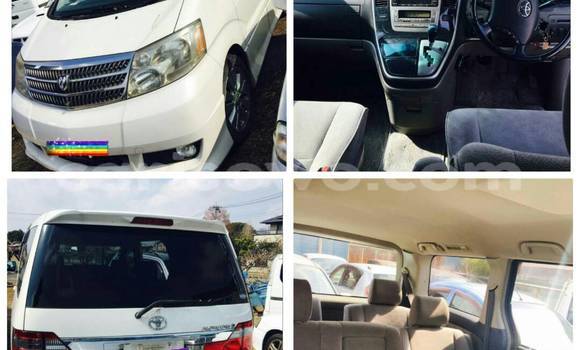Acheter Occasion Voiture Toyota Alphard Blanc à Cotonou au Benin Acheter Occasion Voiture Toyota Alphard Blanc à Cotonou au Benin