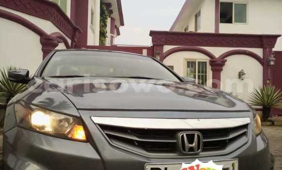 Sayi Na hannu Honda Accord Azurfa Mota in Cotonou a Benin Sayi Na hannu Honda Accord Azurfa Mota in Cotonou a Benin