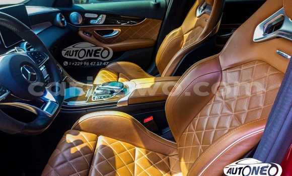 Sayi Na hannu Mercedes-Benz C-klasse AMG Red Mota in Cotonou a Benin Sayi Na hannu Mercedes-Benz C-klasse AMG Red Mota in Cotonou a Benin