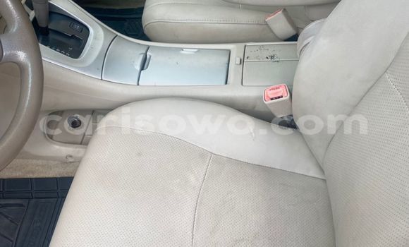 Buy Used Toyota Highlander White Car in Cotonou in Benign Buy Used Toyota Highlander White Car in Cotonou in Benign