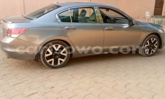 Ra Àlòkù Honda Accord Brown Ọkọ̀ in Cotonou ni Benin Ra Àlòkù Honda Accord Brown Ọkọ̀ in Cotonou ni Benin