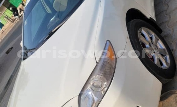 Acheter Occasion Voiture Toyota Camry Blanc à Cotonou, Benin