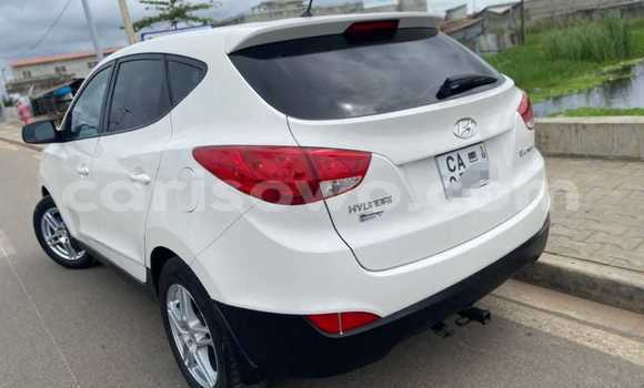 Ra Àlòkù Hyundai Tucson funfun Ọkọ̀ in Cotonou ni Benin Ra Àlòkù Hyundai Tucson funfun Ọkọ̀ in Cotonou ni Benin