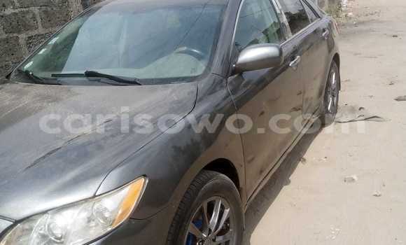 Ra Àlòkù Toyota Camry Brown Ọkọ̀ in Cotonou ni Benin Ra Àlòkù Toyota Camry Brown Ọkọ̀ in Cotonou ni Benin