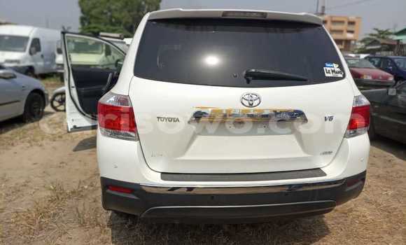 Acheter Neuf Voiture Toyota Highlander Blanc à Cotonou, Benin Acheter Neuf Voiture Toyota Highlander Blanc à Cotonou, Benin