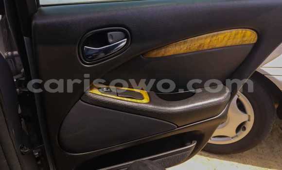 Ra Àlòkù Jaguar S–Type Silver Ọkọ̀ in Cotonou ni Benin Ra Àlòkù Jaguar S–Type Silver Ọkọ̀ in Cotonou ni Benin