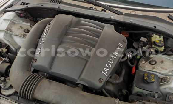 Ra Tuntun Jaguar S–Type Silver Ọkọ̀ in Cotonou ni Benin Ra Tuntun Jaguar S–Type Silver Ọkọ̀ in Cotonou ni Benin