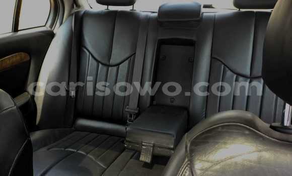 Ra Tuntun Jaguar S–Type Silver Ọkọ̀ in Cotonou ni Benin Ra Tuntun Jaguar S–Type Silver Ọkọ̀ in Cotonou ni Benin