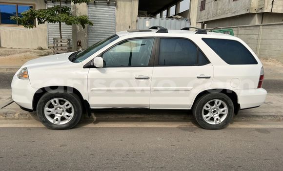 Ra Àlòkù Acura MDX funfun Ọkọ̀ in Cotonou ni Benin