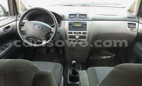 Ra Àlòkù Toyota Avensis Verso Black Ọkọ̀ in Cotonou ni Benin Ra Àlòkù Toyota Avensis Verso Black Ọkọ̀ in Cotonou ni Benin