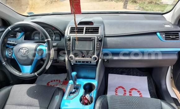 Sayi Na hannu Toyota Camry White Mota in Cotonou a Benin Sayi Na hannu Toyota Camry White Mota in Cotonou a Benin