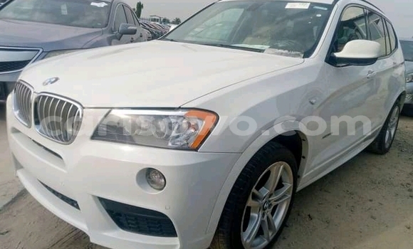Sayi Na hannu BMW X3 White Mota in Cotonou a Benin Sayi Na hannu BMW X3 White Mota in Cotonou a Benin