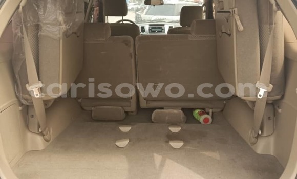 Acheter Neuf Voiture Toyota Fortuner Noir à Cotonou, Benin Acheter Neuf Voiture Toyota Fortuner Noir à Cotonou, Benin