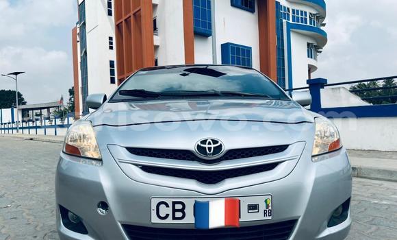 Acheter Occasion Voiture Toyota Yaris Gris à Abomey Calavi, Benin Acheter Occasion Voiture Toyota Yaris Gris à Abomey Calavi, Benin