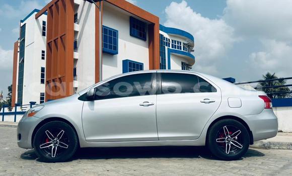 Acheter Occasion Voiture Toyota Yaris Gris à Cotonou, Benin