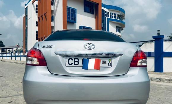 Ra Àlòkù Toyota Yaris Silver Ọkọ̀ in Cotonou ni Benin Ra Àlòkù Toyota Yaris Silver Ọkọ̀ in Cotonou ni Benin