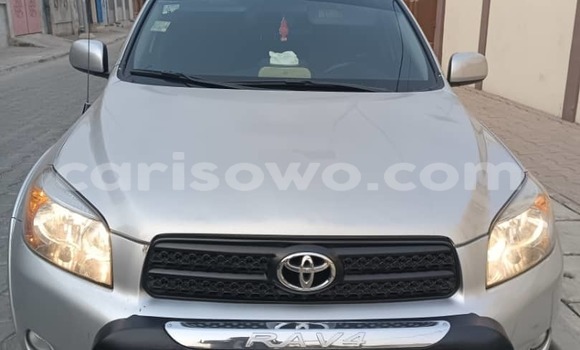 Acheter Neuf Voiture Toyota RAV4 Gris à Abomey Calavi, Benin Acheter Neuf Voiture Toyota RAV4 Gris à Abomey Calavi, Benin
