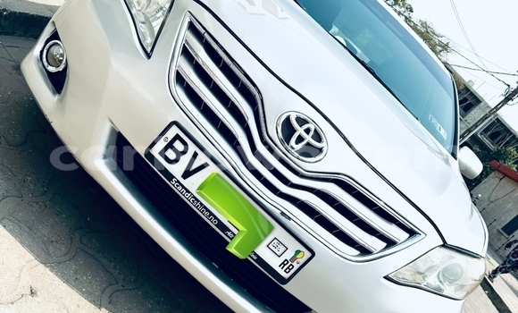 Buy Used Toyota Camry Silver Car in Cotonou in Benign