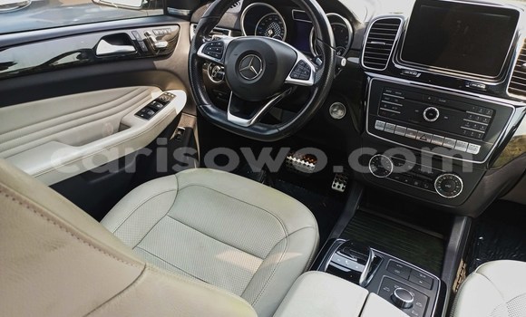 Ra Àlòkù Mercedes-Benz GLE Coupe Silver Ọkọ̀ in Cotonou ni Benin Ra Àlòkù Mercedes-Benz GLE Coupe Silver Ọkọ̀ in Cotonou ni Benin
