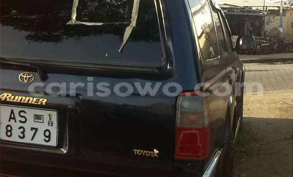 Ra Àlòkù Toyota 4Runner Blue Ọkọ̀ in Cotonou ni Benin Ra Àlòkù Toyota 4Runner Blue Ọkọ̀ in Cotonou ni Benin