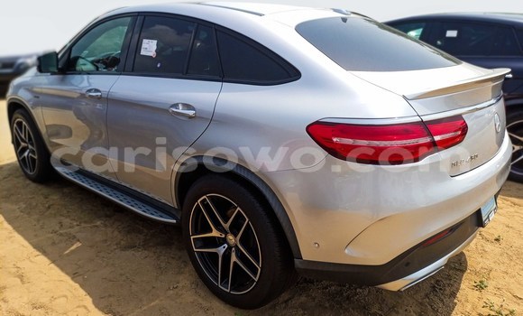 Ra Àlòkù Mercedes-Benz GLE Coupe Silver Ọkọ̀ in Cotonou ni Benin Ra Àlòkù Mercedes-Benz GLE Coupe Silver Ọkọ̀ in Cotonou ni Benin