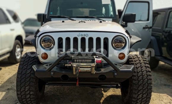 Acheter Occasion Voiture Jeep Wrangler Gris à Cotonou, Benin Acheter Occasion Voiture Jeep Wrangler Gris à Cotonou, Benin