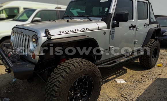 Acheter Occasion Voiture Jeep Wrangler Gris à Cotonou, Benin Acheter Occasion Voiture Jeep Wrangler Gris à Cotonou, Benin