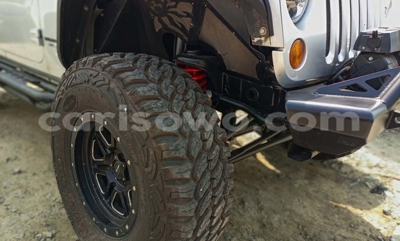 Acheter Occasion Voiture Jeep Wrangler Gris à Cotonou, Benin Acheter Occasion Voiture Jeep Wrangler Gris à Cotonou, Benin