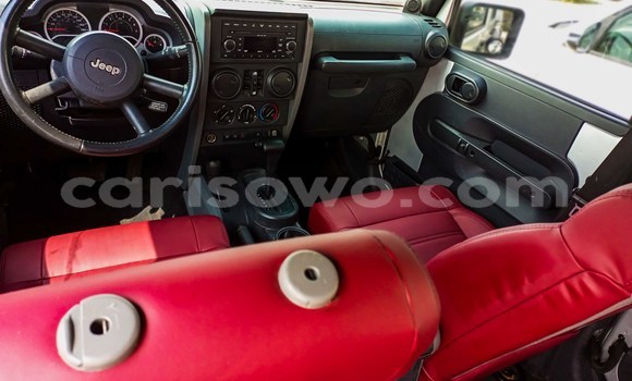 Acheter Occasion Voiture Jeep Wrangler Gris à Cotonou, Benin Acheter Occasion Voiture Jeep Wrangler Gris à Cotonou, Benin