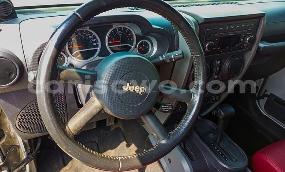 Acheter Occasion Voiture Jeep Wrangler Gris à Cotonou, Benin Acheter Occasion Voiture Jeep Wrangler Gris à Cotonou, Benin